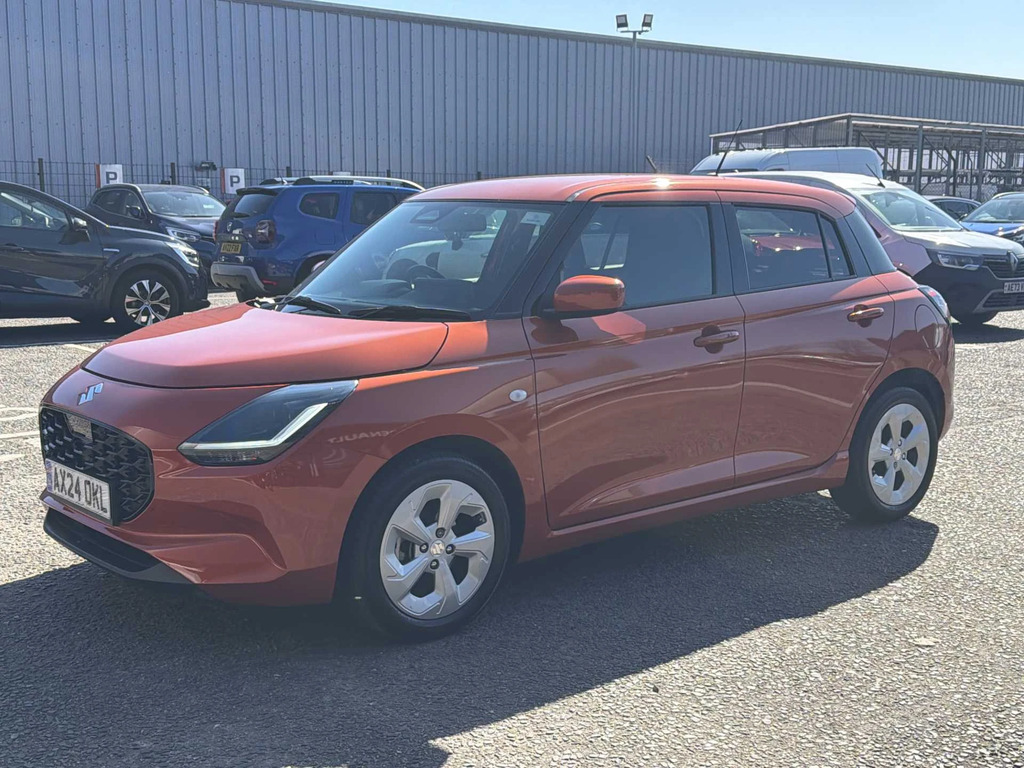 Suzuki Swift Hat 1.2 Mild Hybrid Motion AX24OKL #2