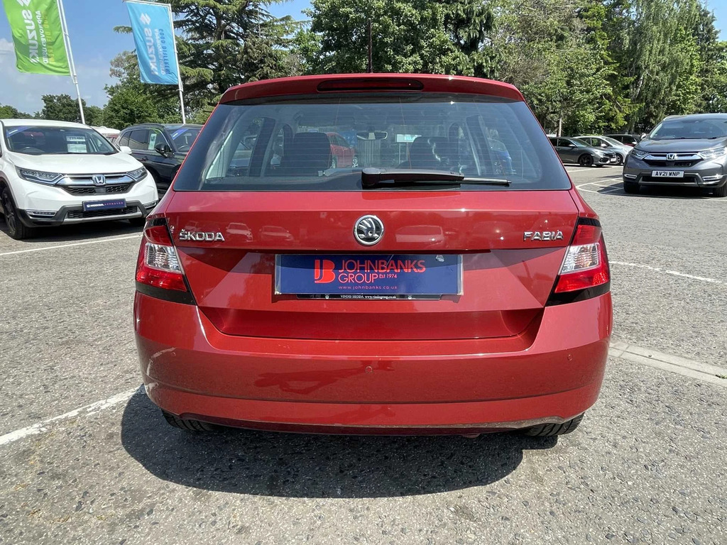Skoda Fabia Se L Tsi KW66GBO Red #6