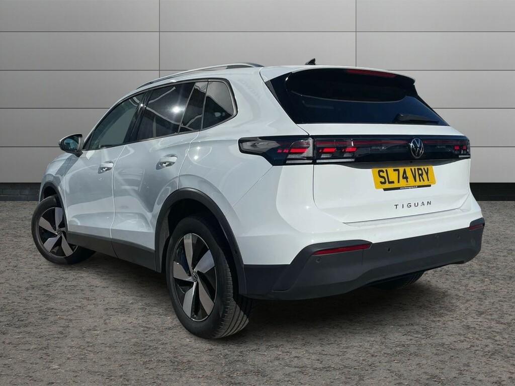 Volkswagen Tiguan 2.0 Tdi 150Ps Match Dsg SL74VRY White #5
