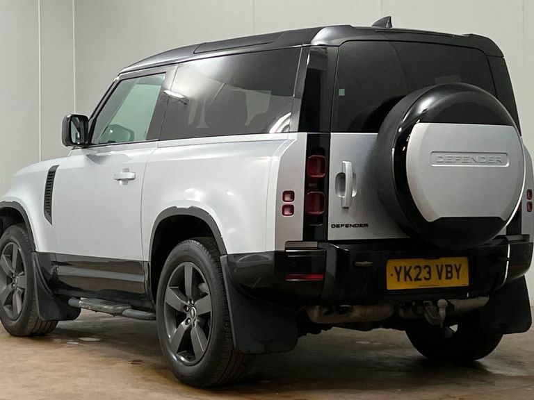 Land Rover Defender 90 D250 X-dynamic Hse YK23VBY Silver #2
