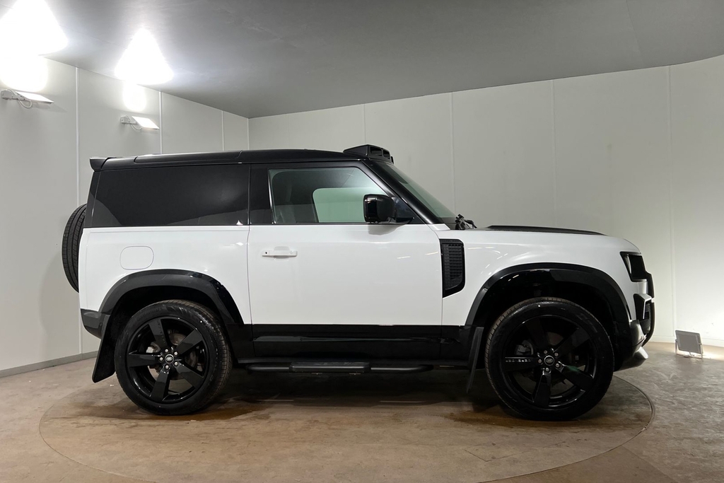 Land Rover Defender 90 D250 Hard Top Hse LF73JPP White #6