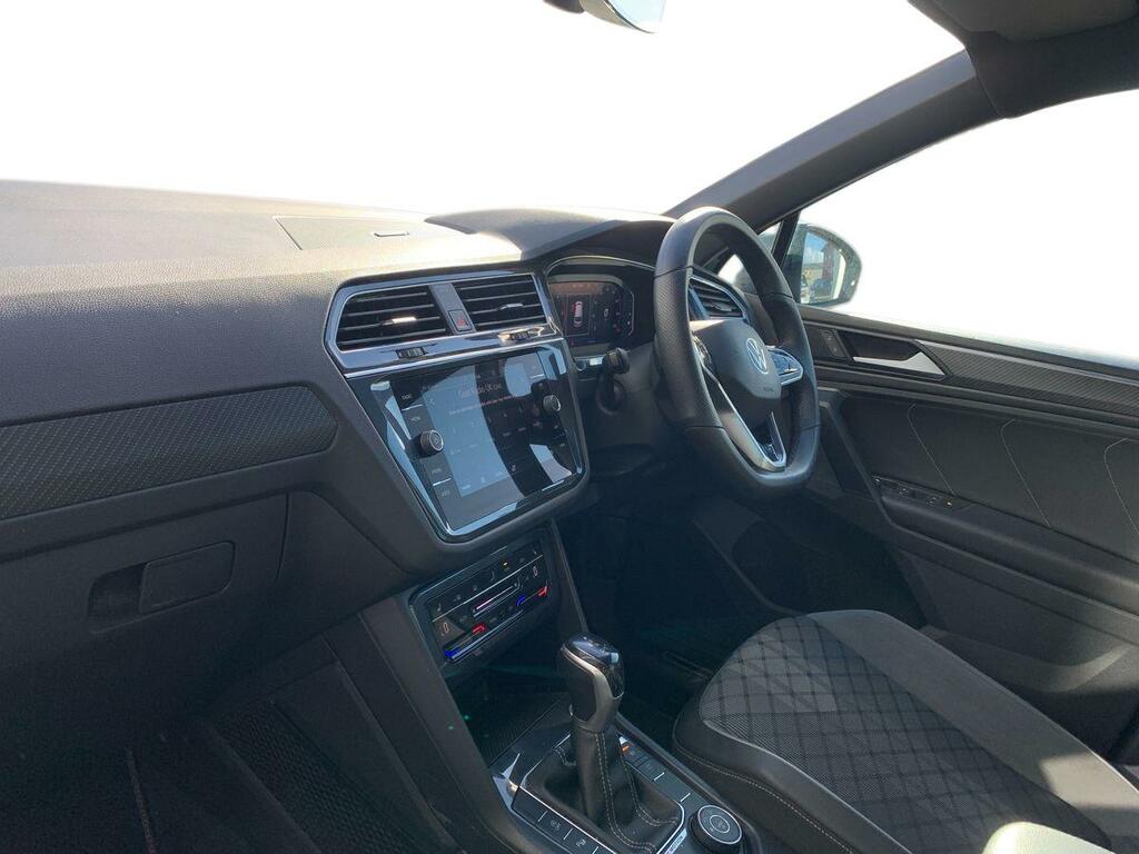 Volkswagen Tiguan 2.0 Tdi 200Ps R-line 4Motion Dsg FT70PXW Blue #4