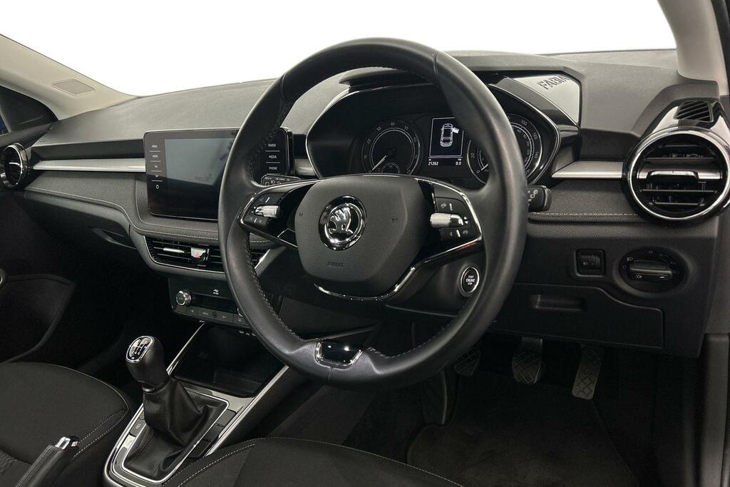Skoda Fabia 1.0 Tsi 110 Se L SV22WHK Blue #6