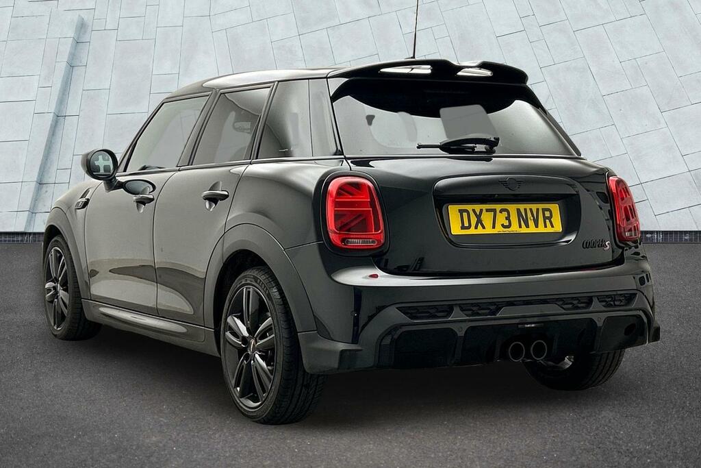 Mini Hatch 5-Door Cooper S Sport DX73NVR Black #2