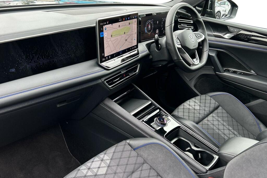 Volkswagen Tiguan 2.0 Tdi R-line Dsg SM75LCJ Black #2