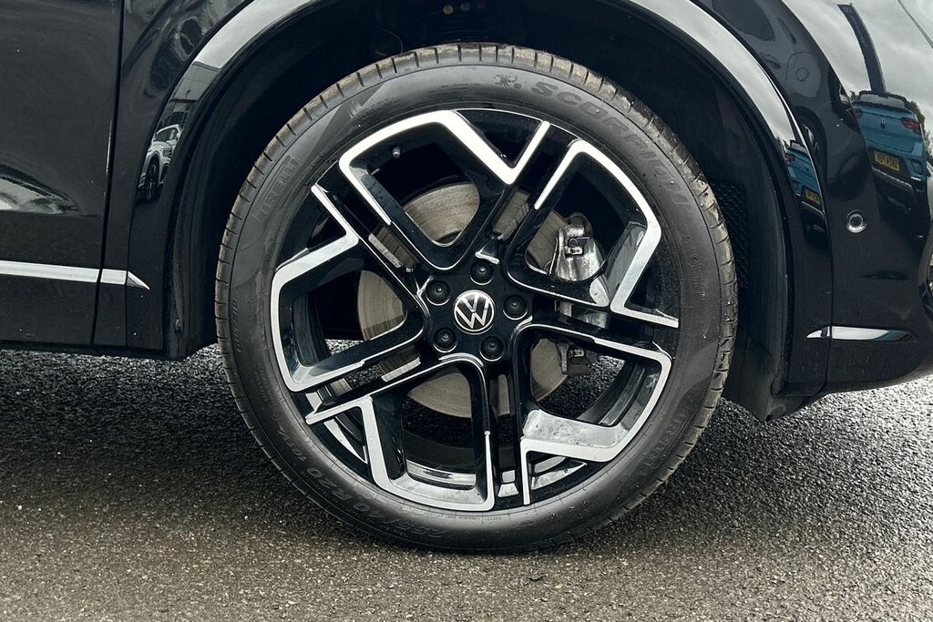 Volkswagen Tiguan 2.0 Tdi R-line Dsg SM75LCJ Black #5