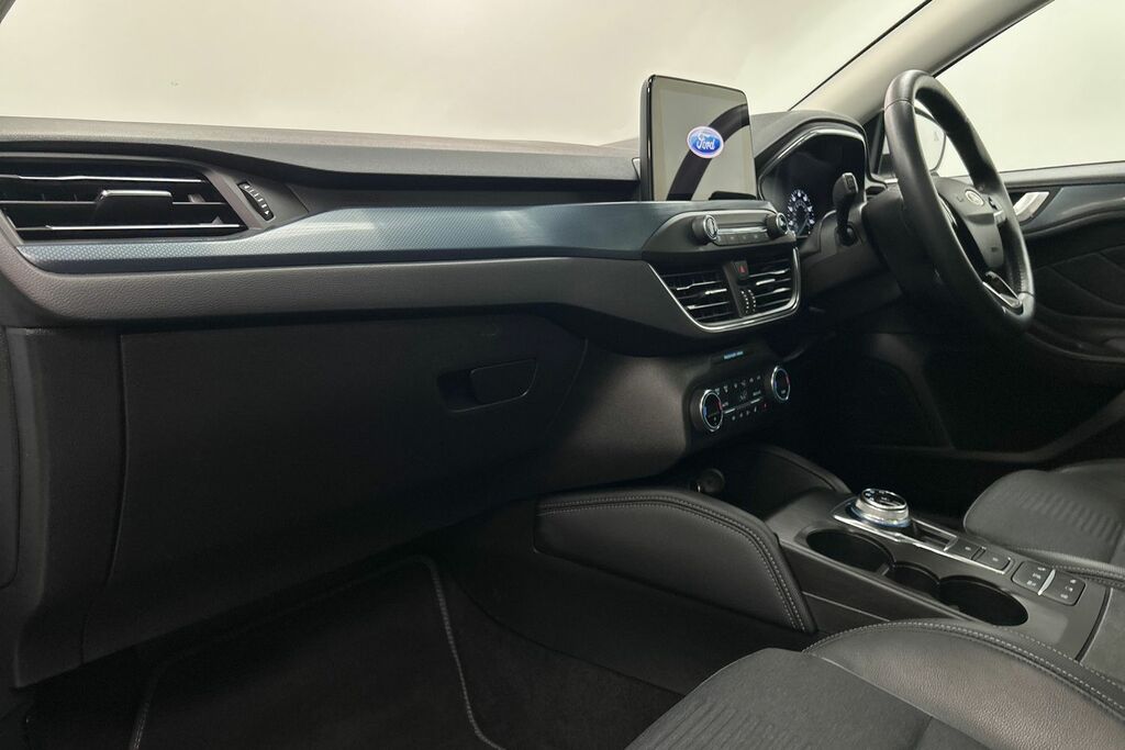 Ford Focus 1.5 Ecoblue Active X Euro 6 Ss EA20GJE White #6