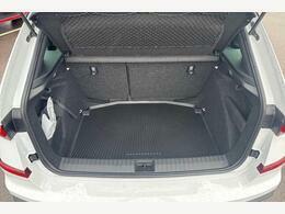 Skoda Kamiq 1.0 Tsi 116Ps Design Edition SY75MWN White #4