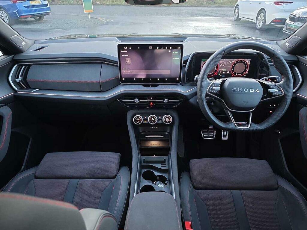 Skoda Kodiaq 2.0 Tsi 4X4 265Ps Vrs 7 Seat Dsg SY75MVW Black #4