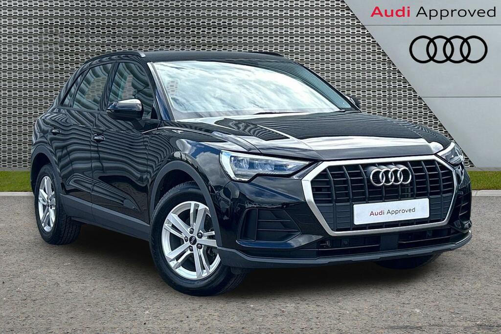 Audi Q3 Technik 35 Tfsi 150 Ps 6-Speed Black