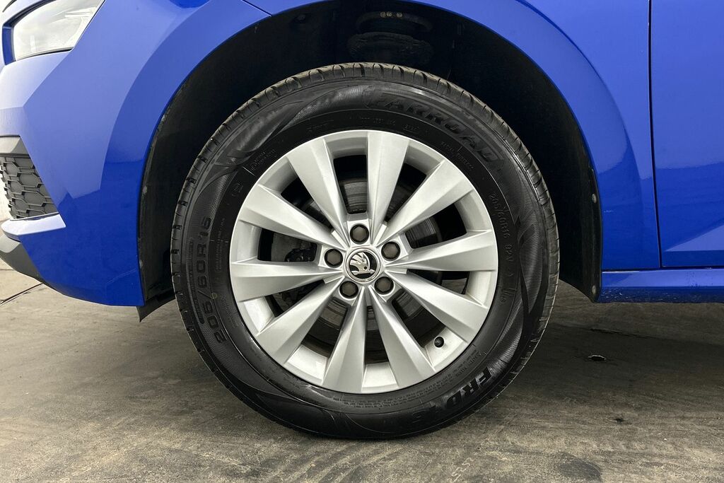Skoda Kamiq 1.0 Tsi 95 S FL72VCK Blue #5