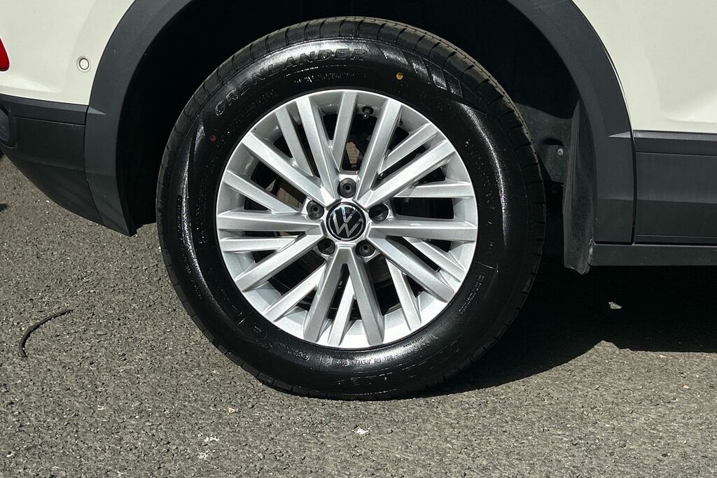 Volkswagen T-Roc 1.0 Tsi Life SP72VLL Grey #5