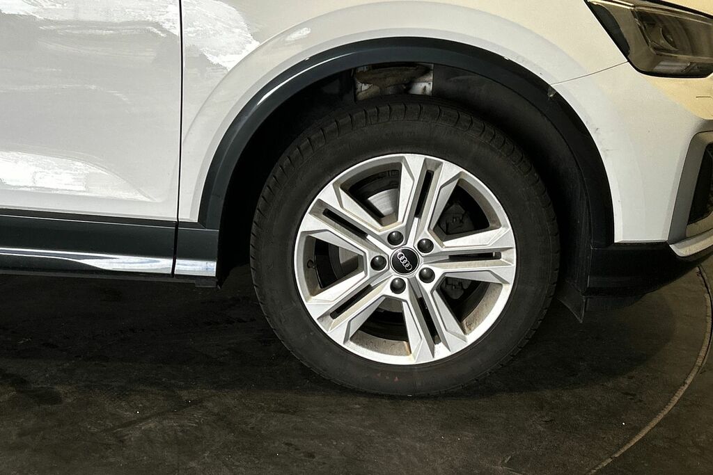 Audi Q2 Sport 35 Tfsi 150 Ps S Tronic SW22DCE White #5