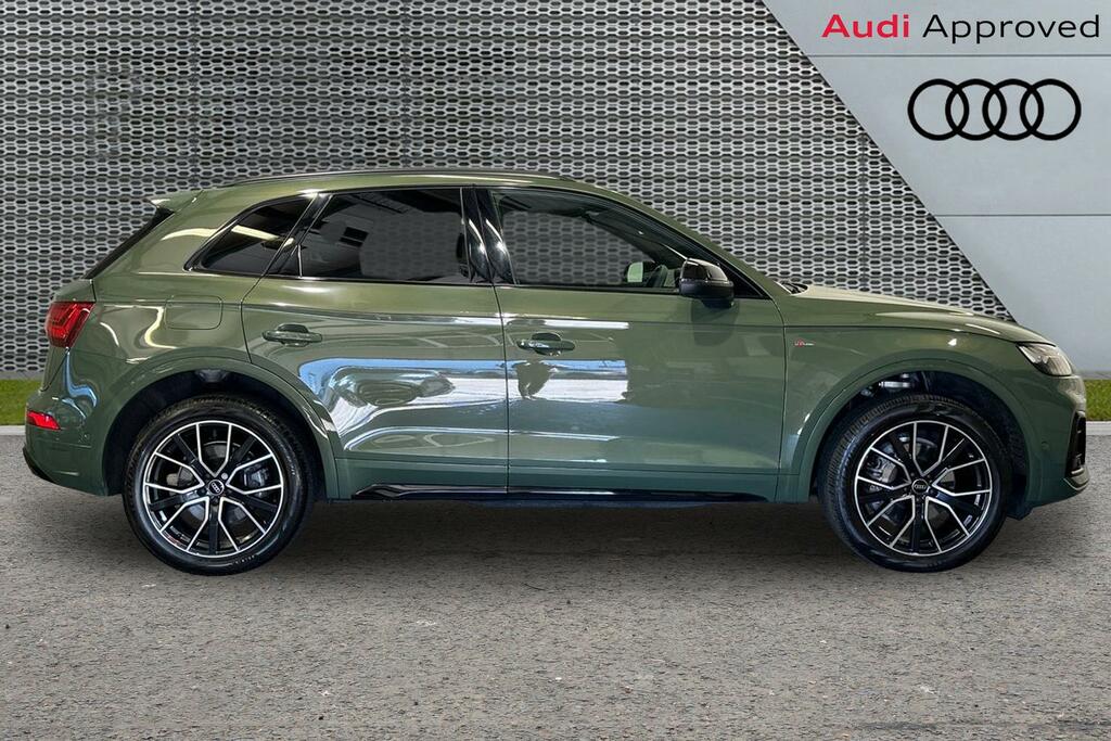 Audi Q5 Black Edition 40 Tdi Quattro 204 Ps S Tronic SW24FRX Green #4