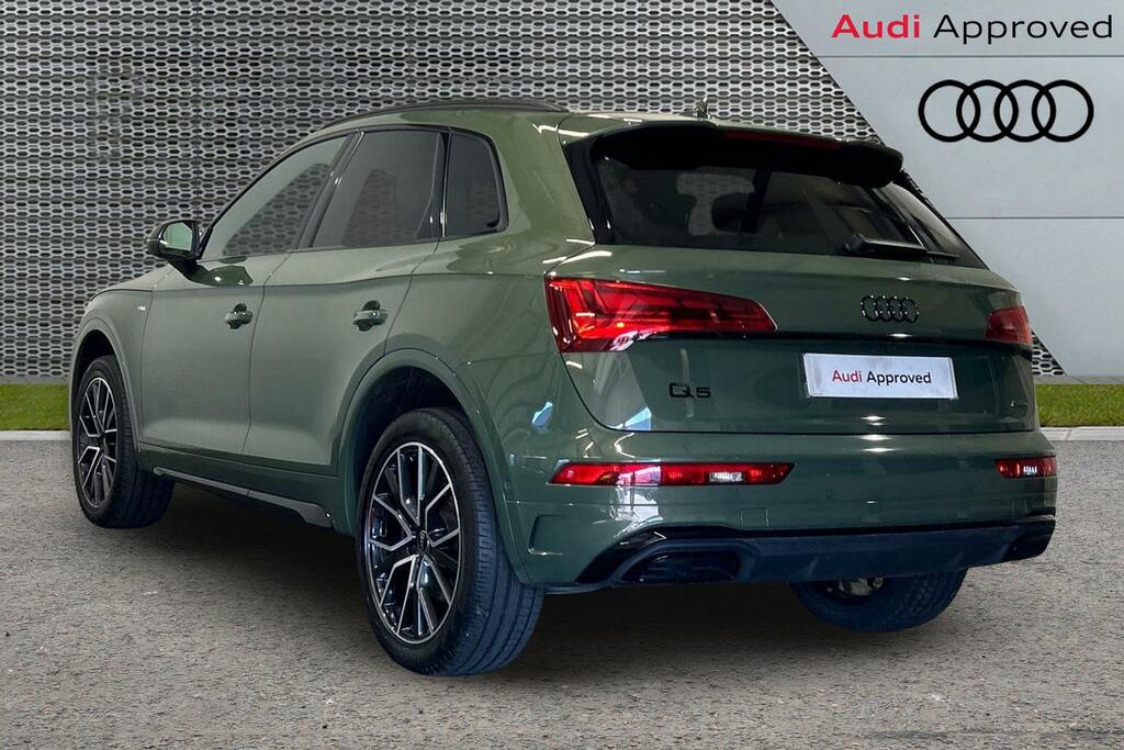 Audi Q5 Black Edition 40 Tdi Quattro 204 Ps S Tronic SW24FRX Green #3