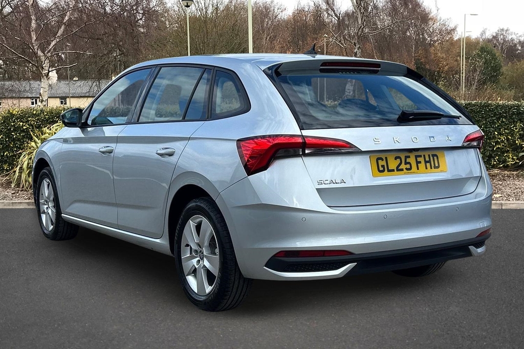Skoda Scala 1.0 Tsi 116 Se Edition Dsg GL25FHD Silver #5