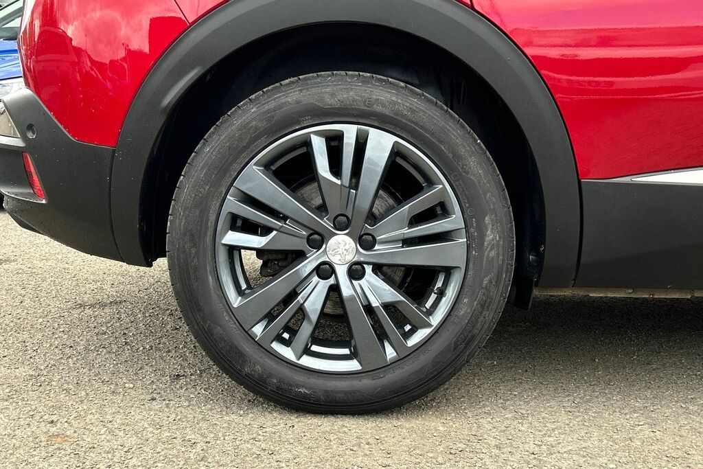 Peugeot 3008 1.2 Puretech Allure SY70UHE Red #5