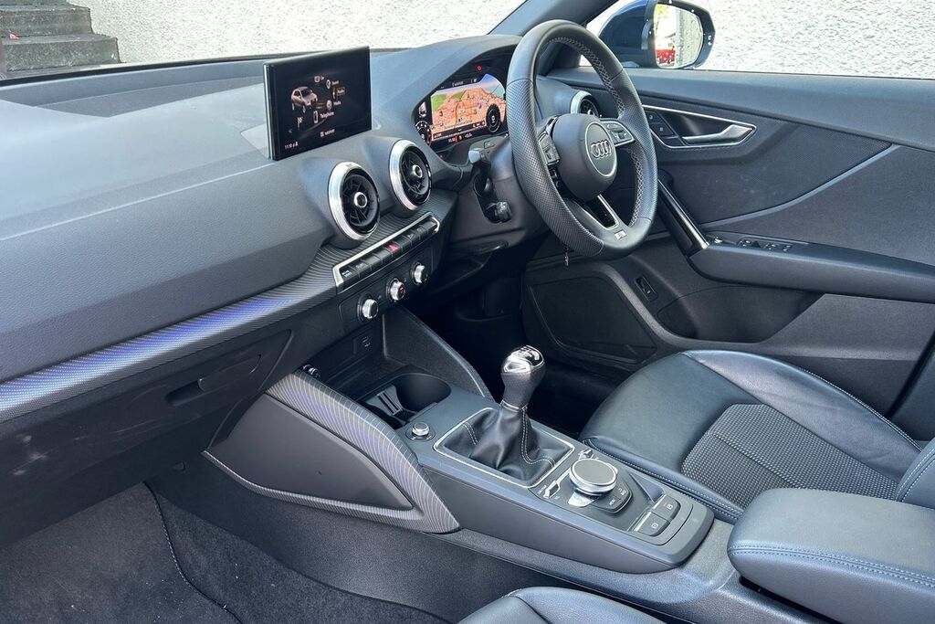 Audi Q2 My23.5 S Line 35 Tfsi 150 Ps 6-Speed SO23DVV Blue #2
