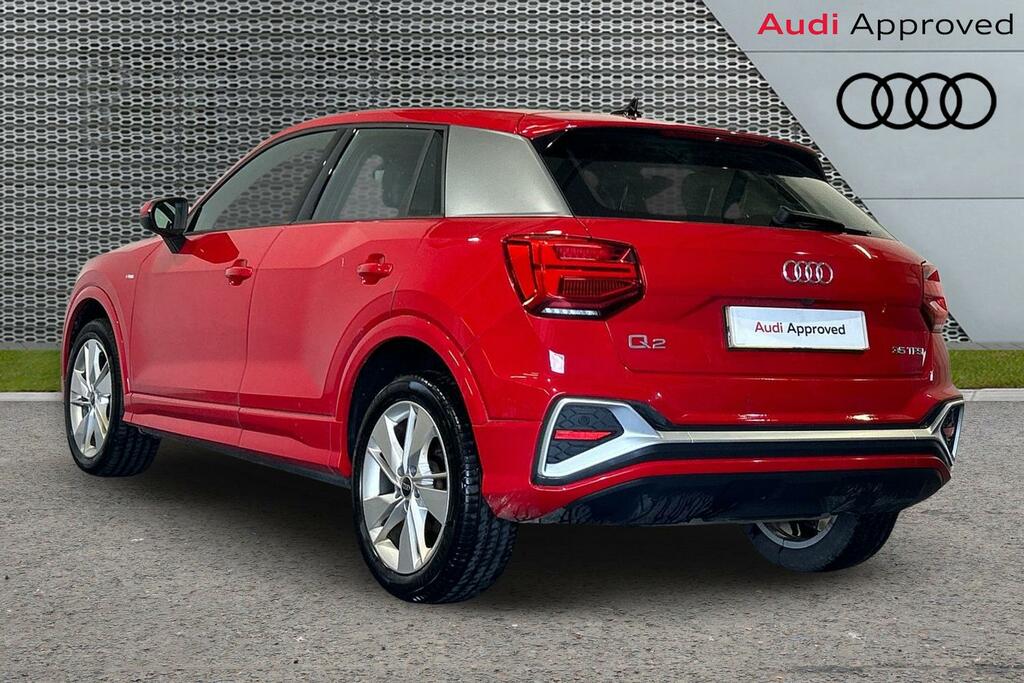 Audi Q2 S Line 35 Tfsi 150 Ps 6-Speed SW23KWZ Red #3