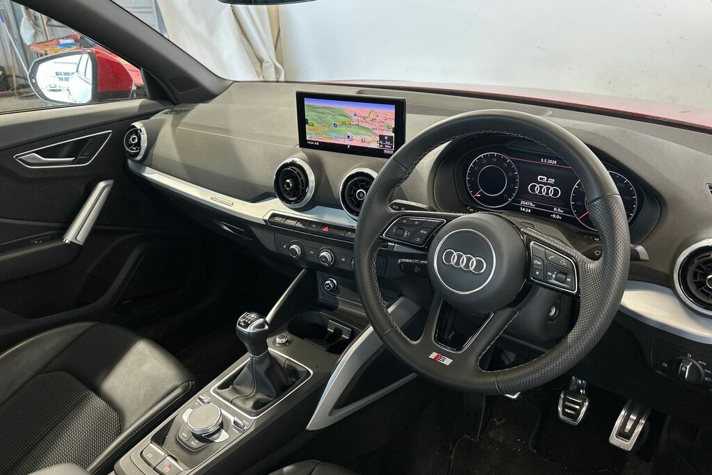 Audi Q2 S Line 35 Tfsi 150 Ps 6-Speed SW23KWZ Red #6