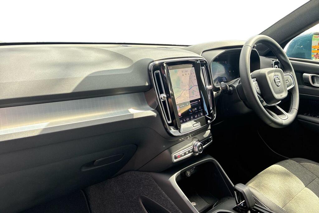 Volvo XC40 2.0 B3p Core RJ25HRU Blue #4