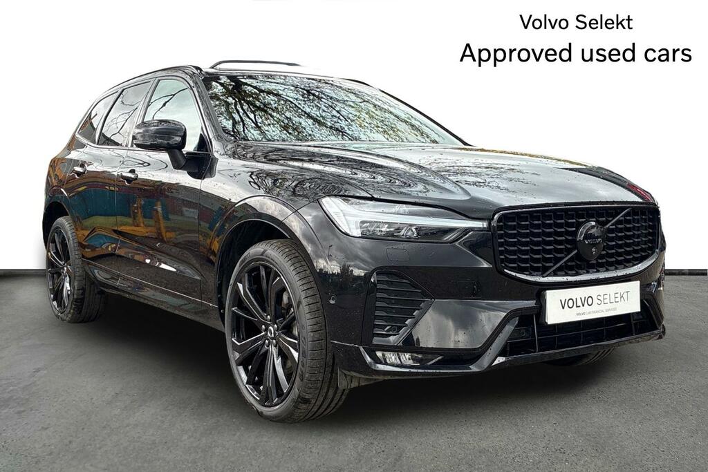 Volvo XC60 2.0 B5p Ultra Black Edition Awd Geartronic RV25XPO Black #2
