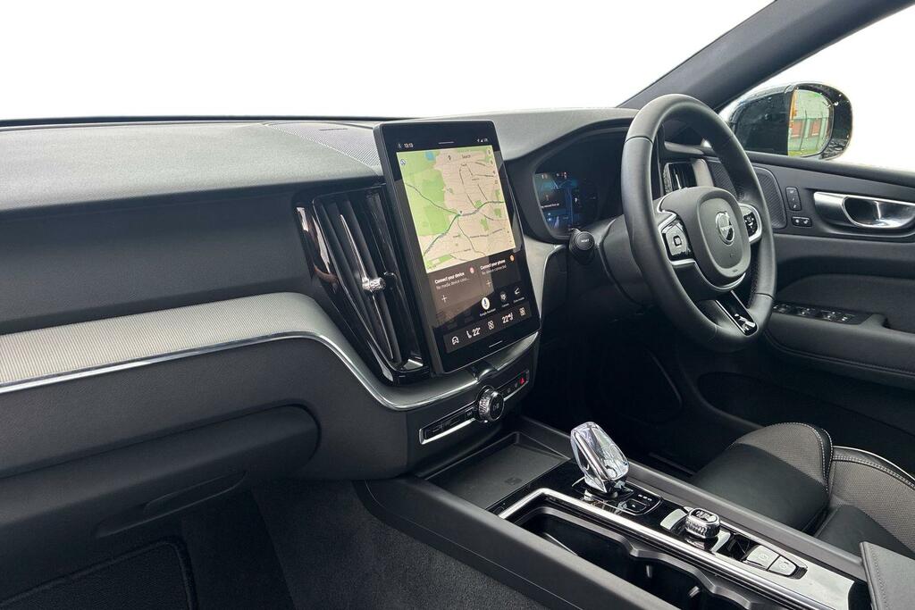 Volvo XC60 2.0 T6 350 Phev Plus Black Ed Awd Geartronic RF25UCP Black #3