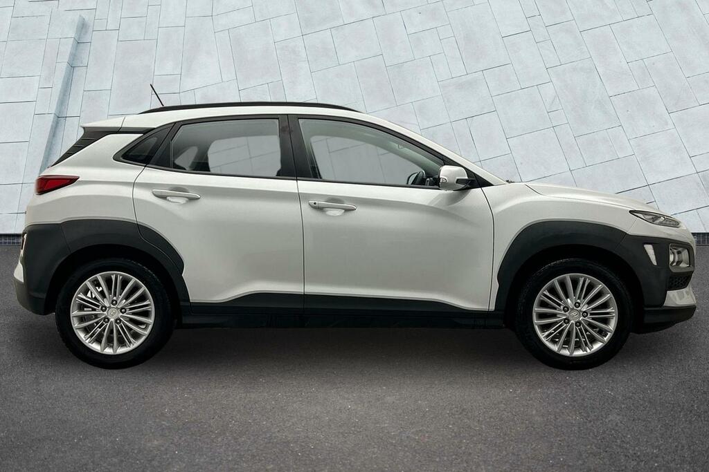 Hyundai Kona 1.0 T-gdi Blue Drive Se Euro 6 Ss EJ18VEU White #3