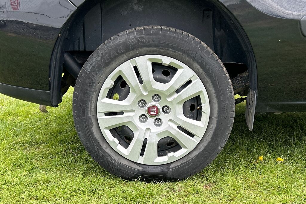 Fiat Doblo 1.3 Multijet 16V 95 Tecnico Van Start Stop Black #5