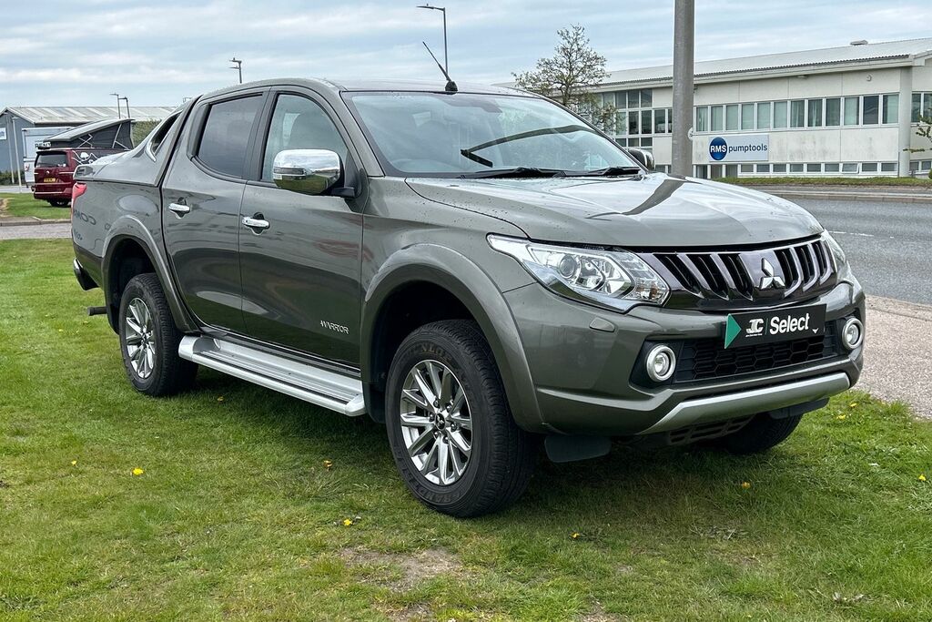 Mitsubishi L200 Double Cab Di-d 178 Warrior 4Wd Green