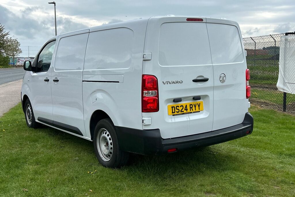 Vauxhall Vivaro 2.0 Turbo D 145 Prime H1 Van DS24RYY White #3