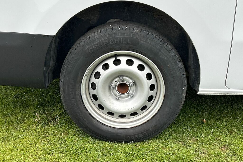 Vauxhall Vivaro 2.0 Turbo D 145 Prime H1 Van DS24RYY White #5