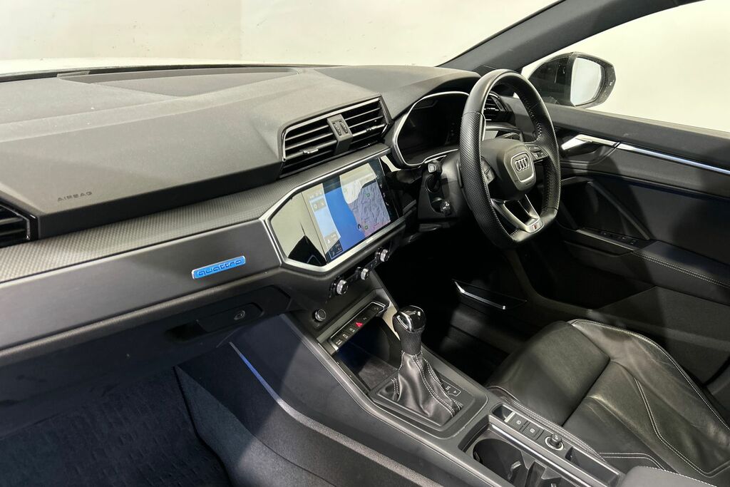 Audi Q3 Edition 1 40 Tdi Quattro 190 Ps S Tronic SV70NUK White #2