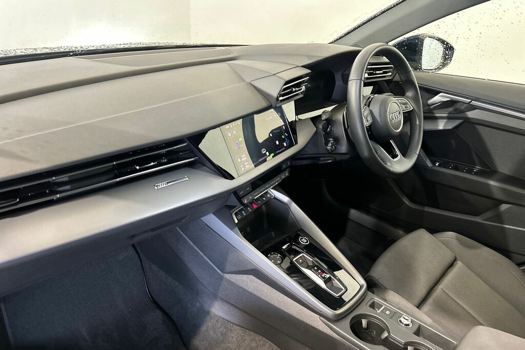 Audi A3 Sport 35 Tdi 150 Ps S Tronic Blue #2