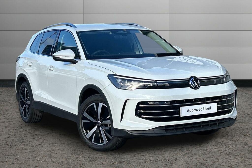 Volkswagen Tiguan 1.5 Etsi 150 Elegance Dsg White