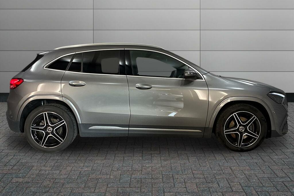 Mercedes-Benz GLA Class 200D Amg Line Executive SV25FZG Grey #4