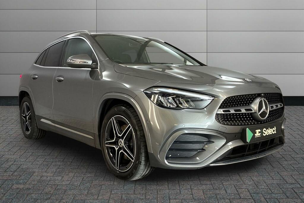 Mercedes-Benz GLA Class 200D Amg Line Executive Grey
