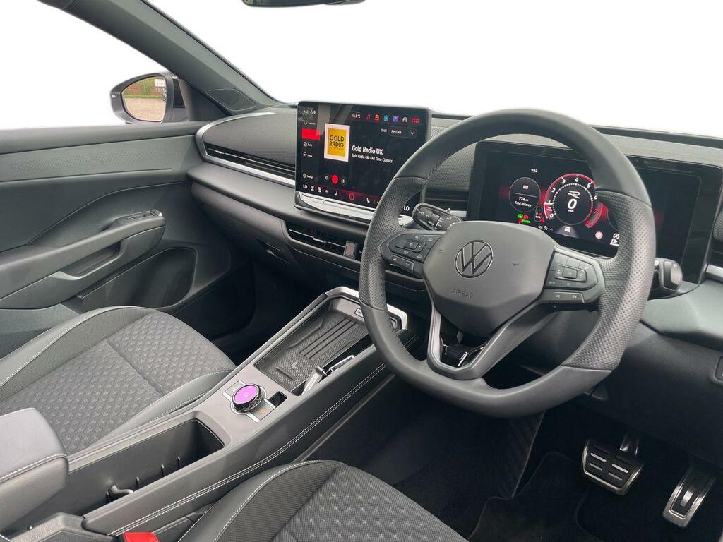 Volkswagen T-Roc 1.5 Etsi 150 R-line Dsg SY26HHV White #6