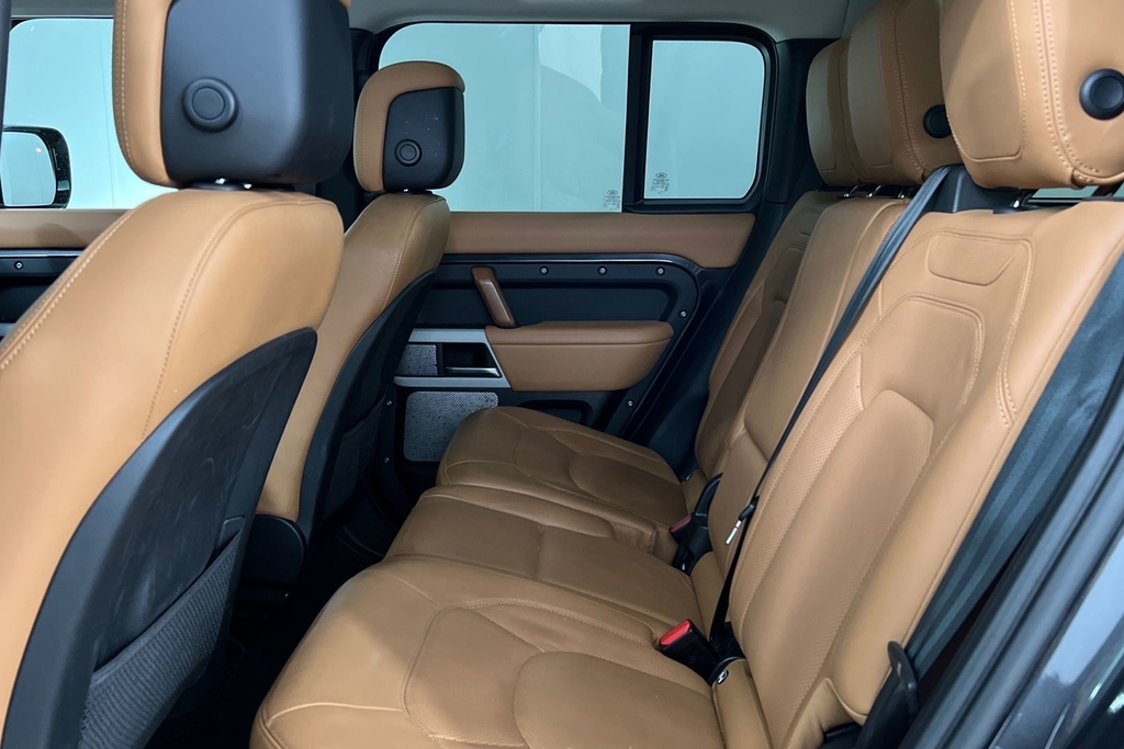 Land Rover Defender D300 First Edition SY23YTN Grey #4