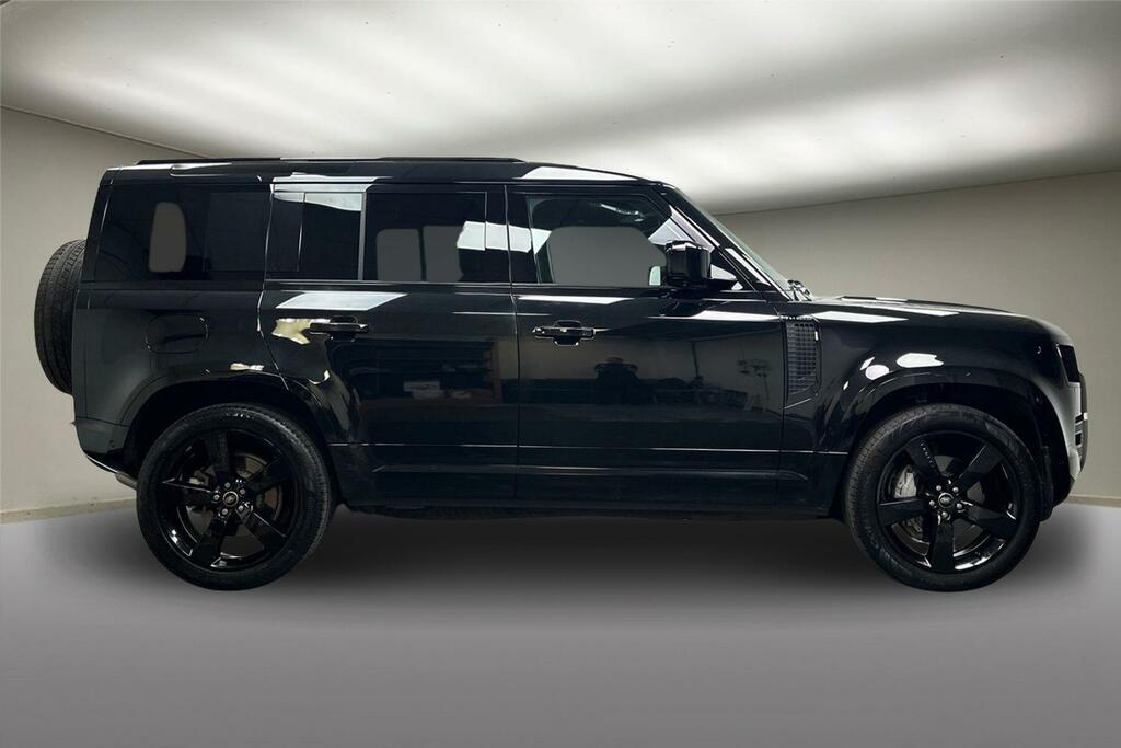 Land Rover Defender 110 D350 X-dynamic Se SD25YMA Black #5