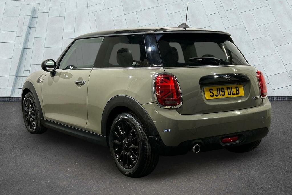 Mini Hatch 3-Door Cooper Classic SJ19DLB Grey #3