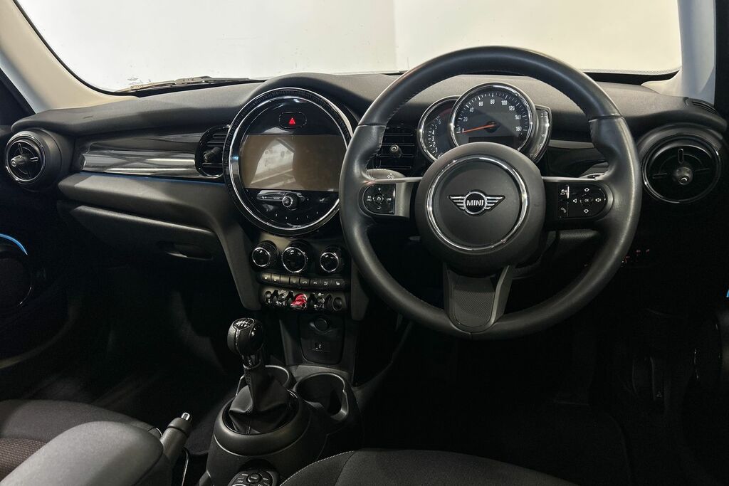Mini Hatch 5-Door Cooper Classic SW22CDY Grey #4
