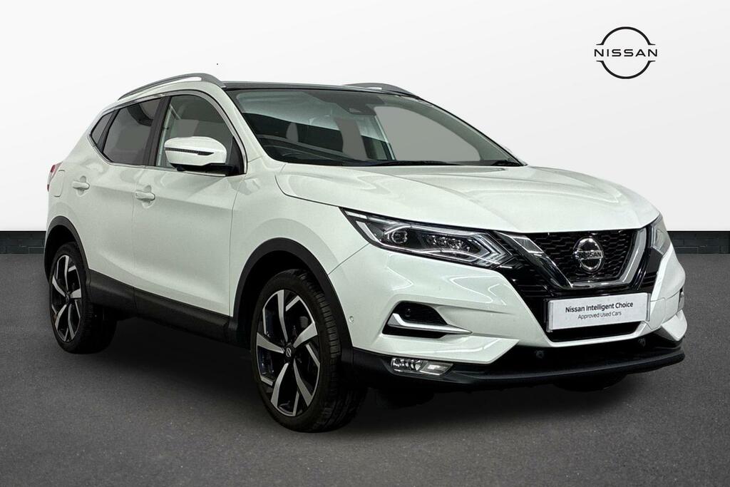 Nissan Qashqai 1.3 Dig-t Tekna Suv Dct Euro 6 S White