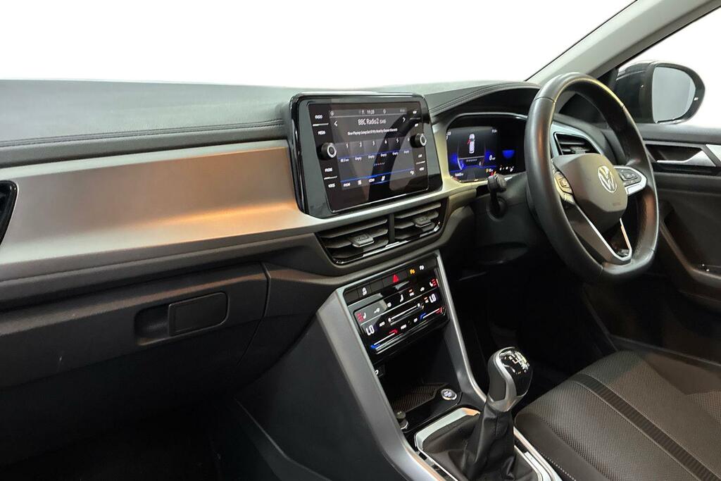 Volkswagen T-Roc 1.0 Tsi Match ST24KYH Black #2