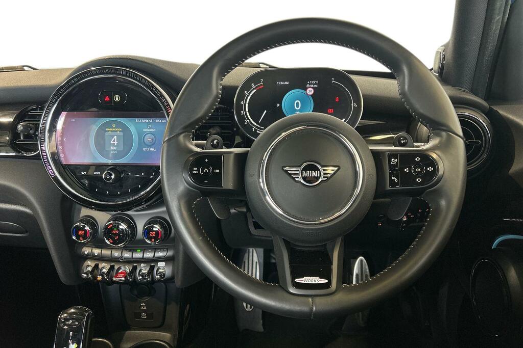 Mini Hatch 5-Door Cooper S Sport SV23XOO Blue #5