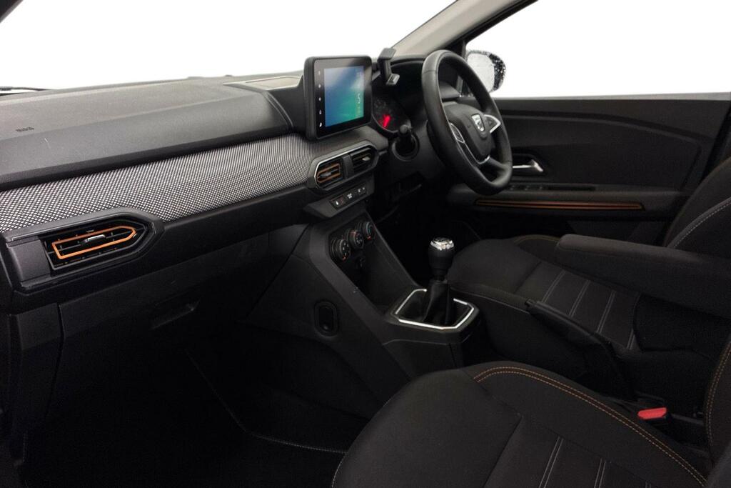 Dacia Sandero Stepway 1.0 Tce Comfort Hatchback Euro 6 SV72ODM Black #2