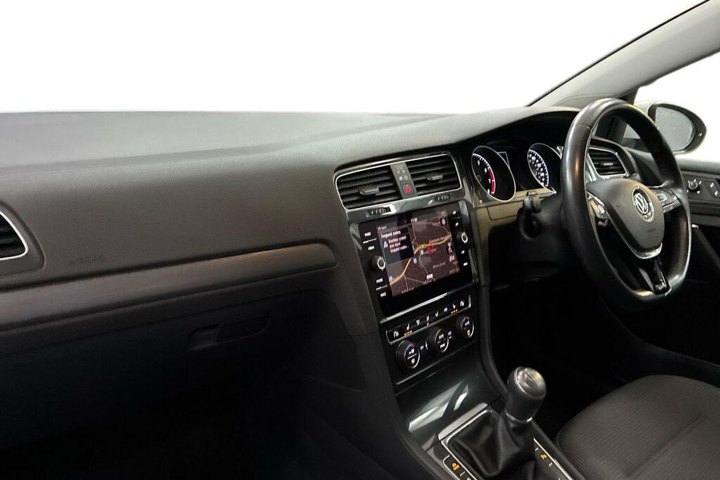 Volkswagen Golf 1.5 Tsi Evo Match Edition ST20CWA White #2