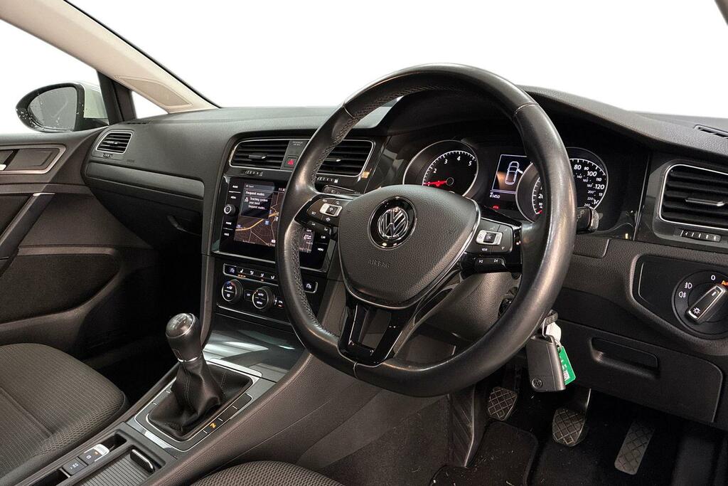 Volkswagen Golf 1.5 Tsi Evo Match Edition ST20CWA White #6