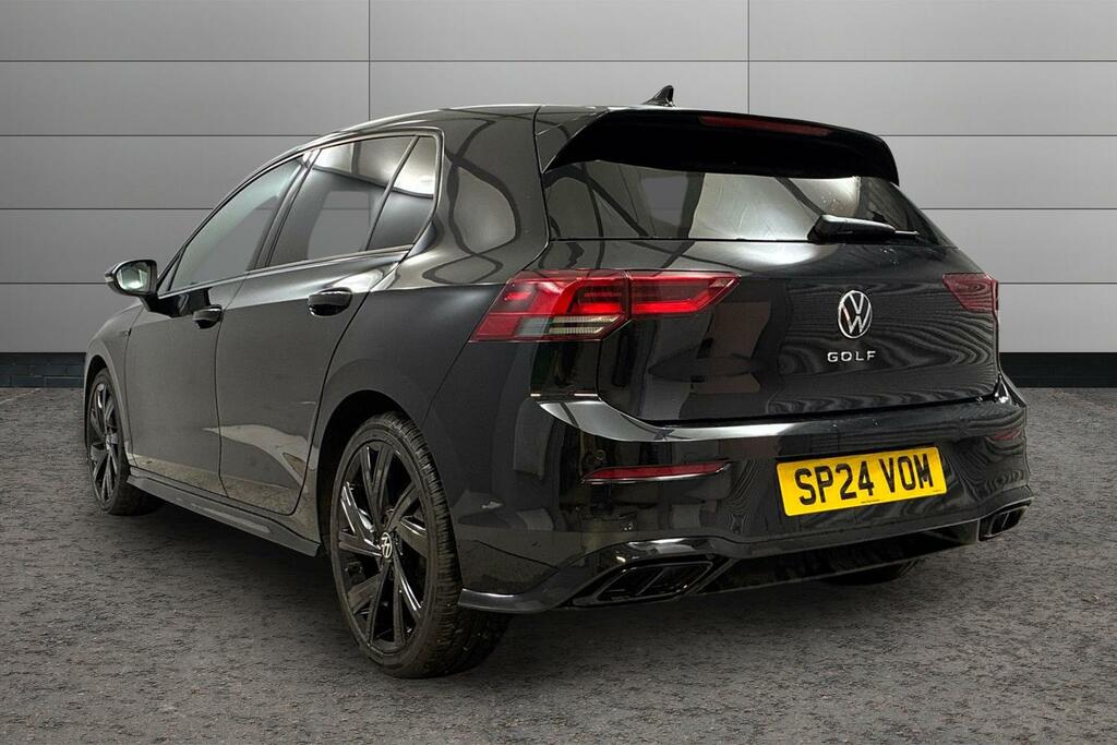 Volkswagen Golf 1.5 Tsi 150 Black Edition SP24VOM Black #3
