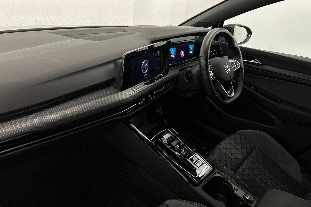 Volkswagen Golf 1.5 Etsi 150 R-line Dsg SH24VFY Black #2